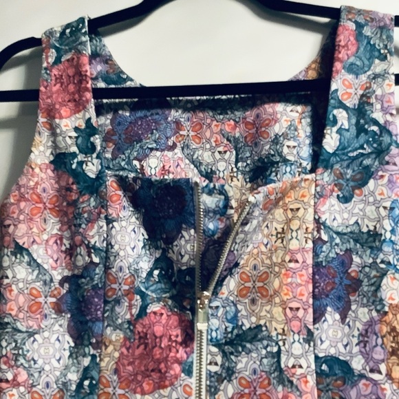H&M Size 6 Bodycon Sleeveless Floral Sheath Dress - Picture 6 of 8